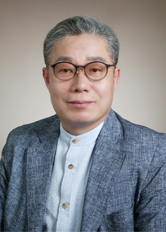 사회봉사분과부회장 윤환섭