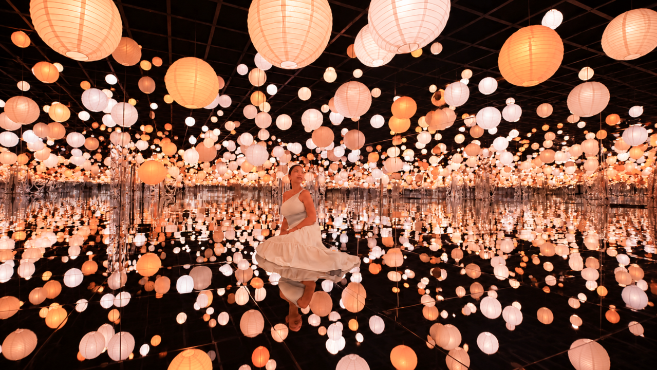<span style="font-weight: bolder; letter-spacing: 0.5px; color: white; text-shadow: 0.7px 0.7px rgba(0, 0, 0, 0.2)"> INFINITY BALL</span>
