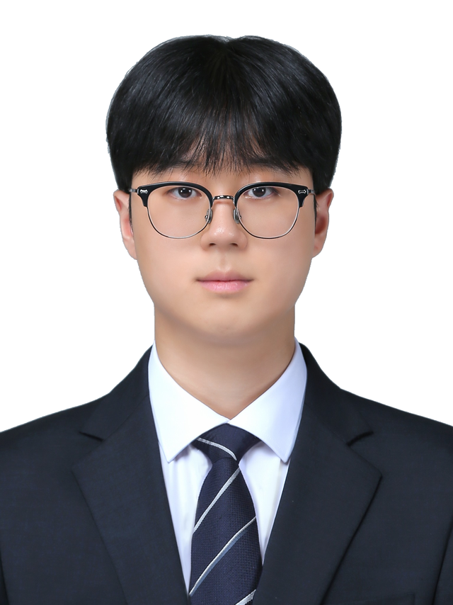 <span><strong>이강</strong></span><p>Y-FoRM 39대 회장</p>