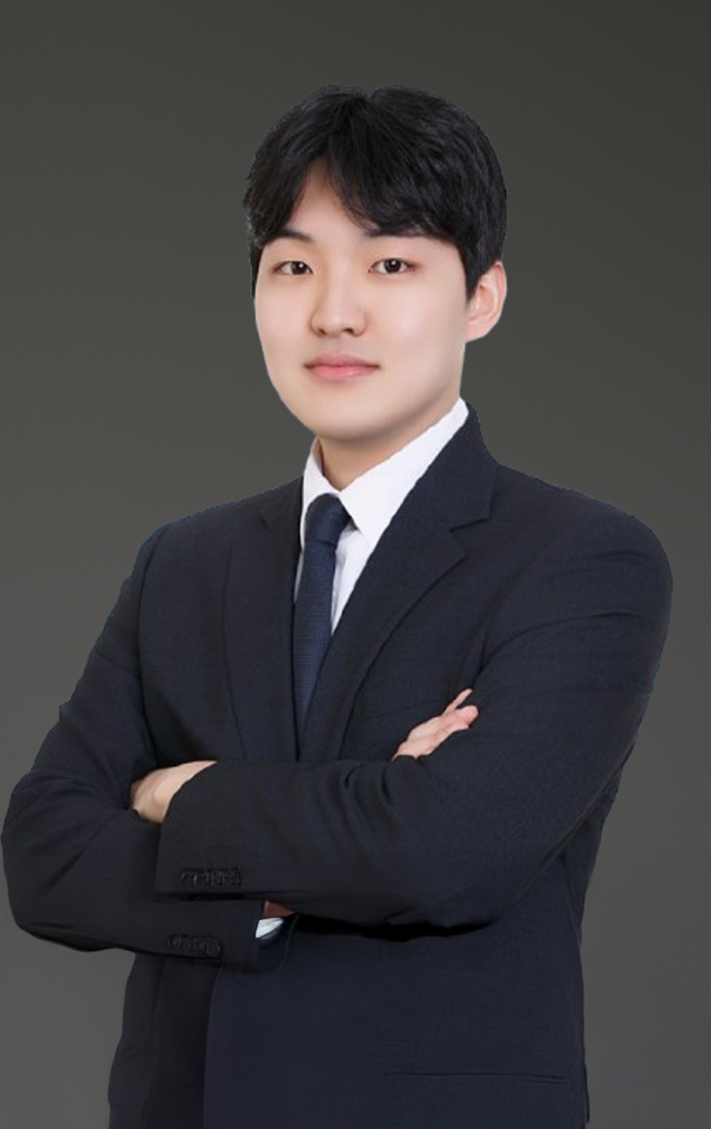 <p style="line-height: 1;"><span style="font-size: 16px;">변리사</span></p>  <p style="line-height: 1;"><span style="font-size: 36px;"><strong>유 선 종</strong></span></p>  <p style="line-height: 0;"> 	<br> </p> <div style="display: inline-block; padding: 3px 12px; border: 1px solid #ffffff; border-radius: 50px; background-color: transparent;"><span style="color: #ffffff; font-size: 13px; letter-spacing: 0px; vertical-align: middle;">&nbsp;+ Detail&nbsp;</span></div>  <p> 	<br> </p>