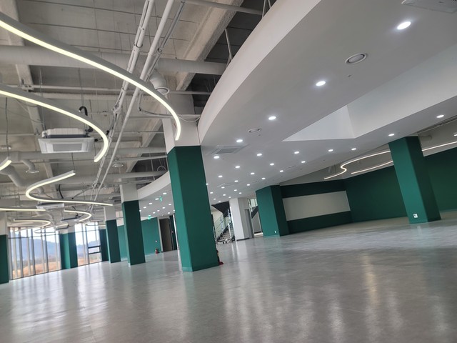 <p style="margin-left:10px;">나주시 /24년 한전공대</p><h5 style="margin-left:10px">LED다운라이트</h5>