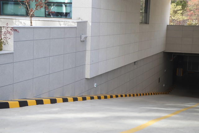 <p style="margin-left:10px;">대전광역시/25년 건양대병원</p><h5 style="margin-left:10px">진출입등</h5>