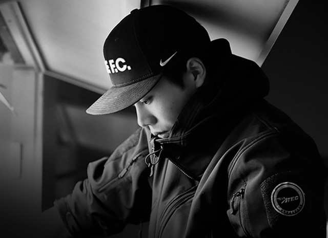 <p style="  margin-bottom:-10px;">유성민</p><h5 style="line-height: 0.8; margin-bottom:0px;"><strong>Yu SungMin</strong></h5>