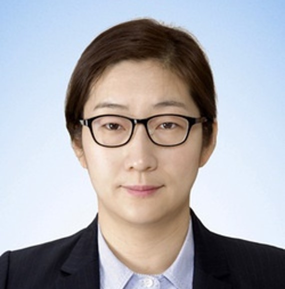 -<br><strong>변금선</strong> <br> <span style="font-size:14px;">서울연구원 인구변화대응연구센터 센터장</span>