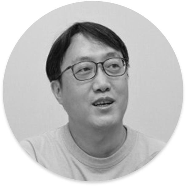 <strong>권오현</strong><br> <span style="font-size:14px;">사회적협동조합 빠띠 이사장</span>