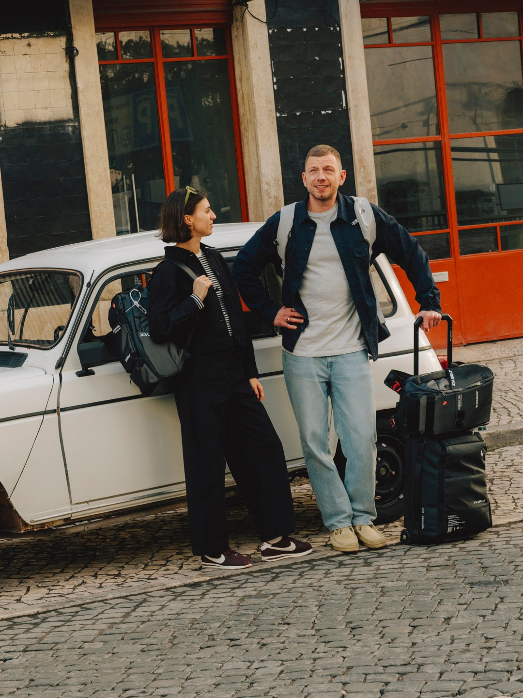 TRAVEL BAGS