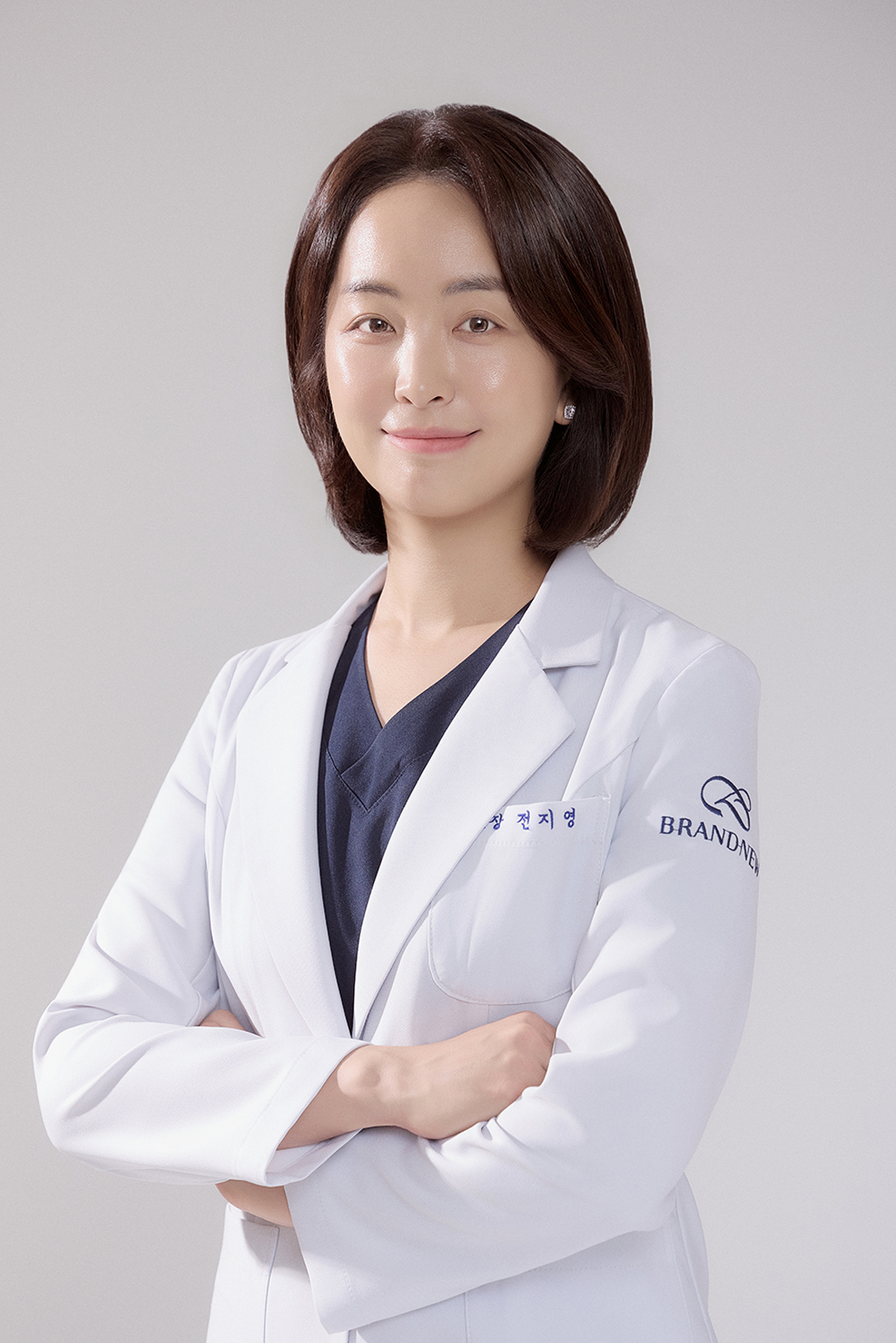 Jeon Ji-yeong official portrait