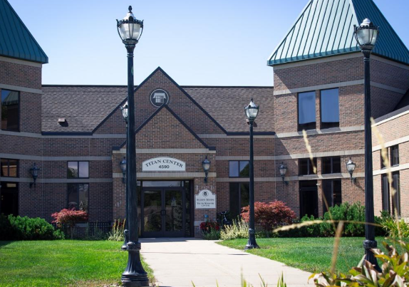 Michigan Lutheran High School 캠퍼스 전경