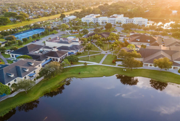 North Broward Preparatory School 캠퍼스 전경 (임시 이미지)
