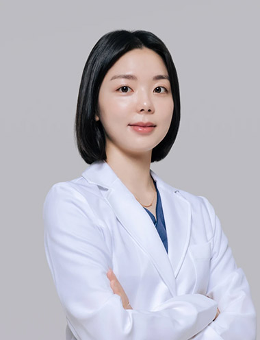 Dr. Kwon Dam Woo 