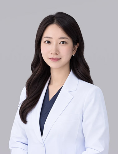 Dr. Lee Ga Un