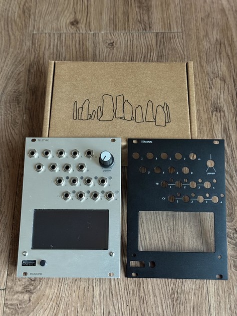 [판매] Teletype, PoliMATHS, Pamela's Pro Workout, Pony VCO, Cosmic Debris ...