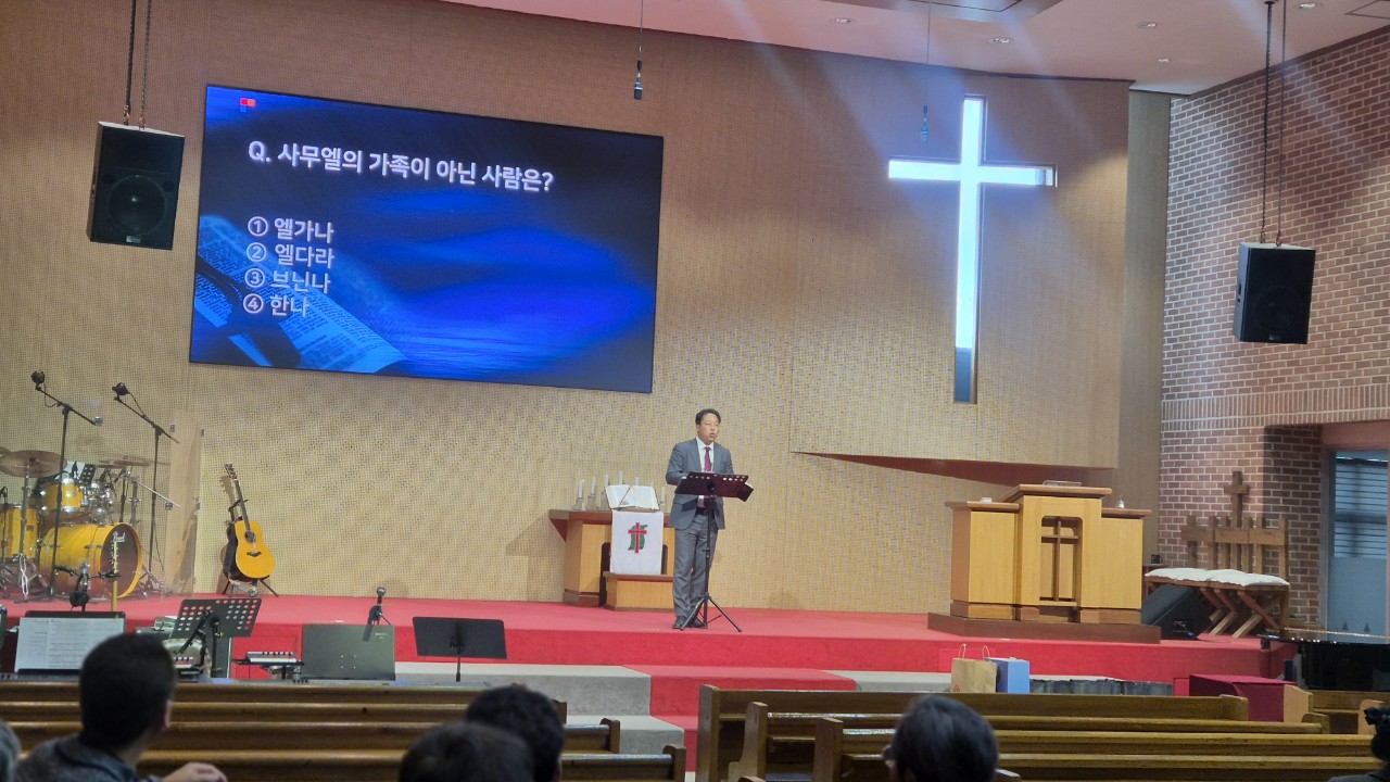 5d7eabf0b8206.jpg