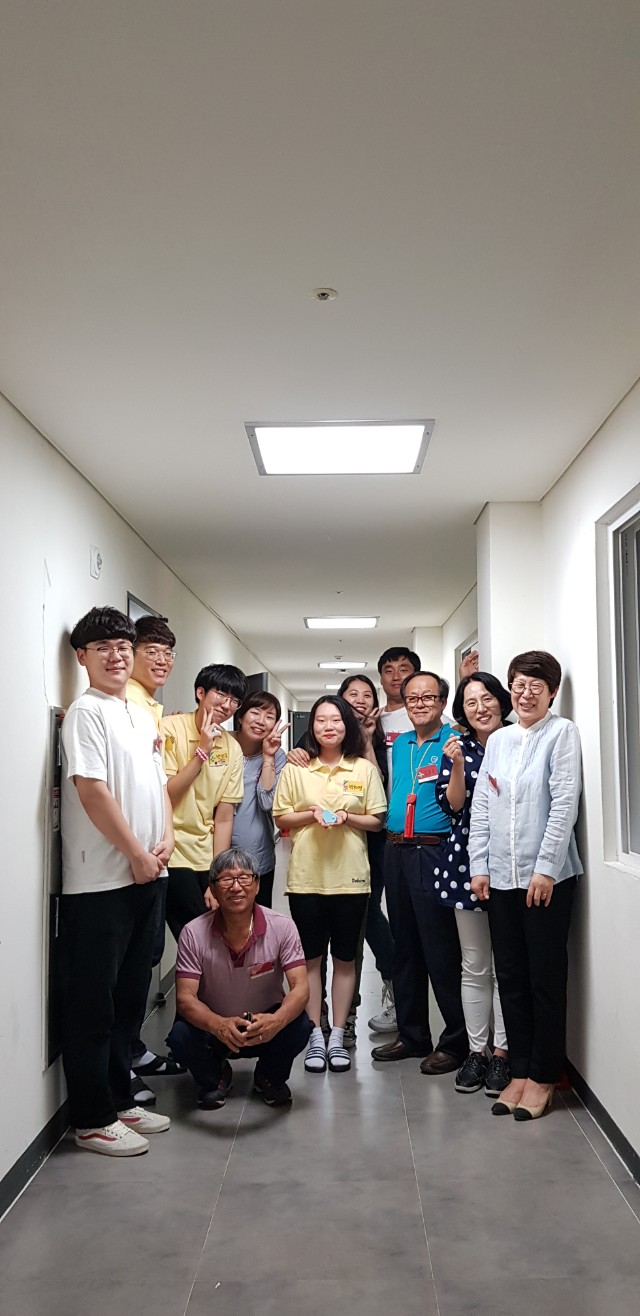 7c953d42ce5a7.jpg