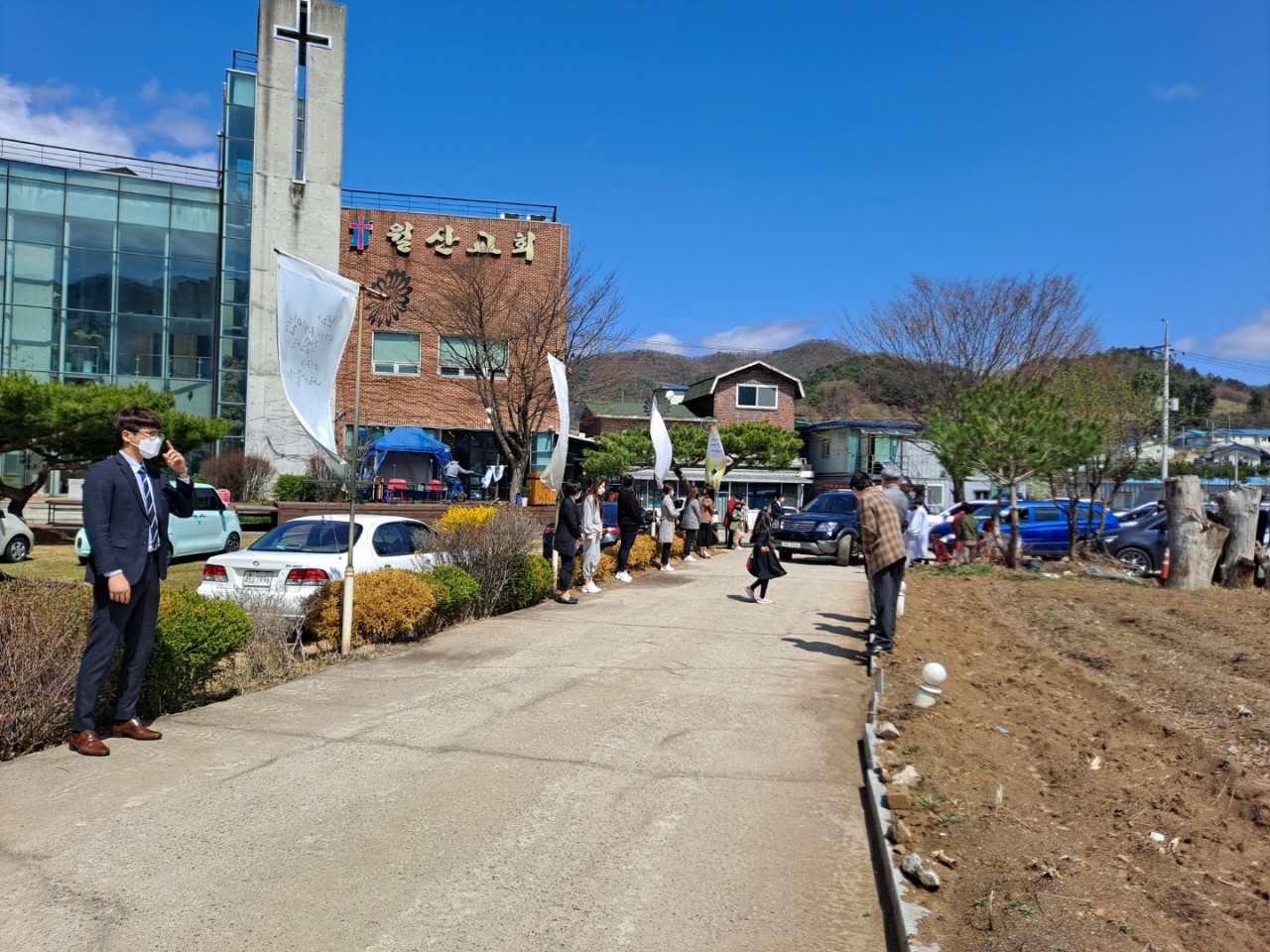 d72b1cc64de42.jpg