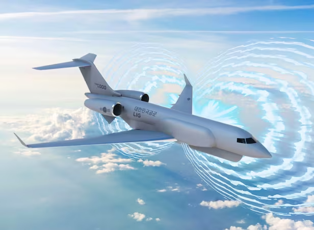 LIG넥스원이 체계통합을 추진하는 한국형 전자전기 형상. /LIG넥스원 제공