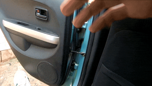 2ae2511d93713.gif