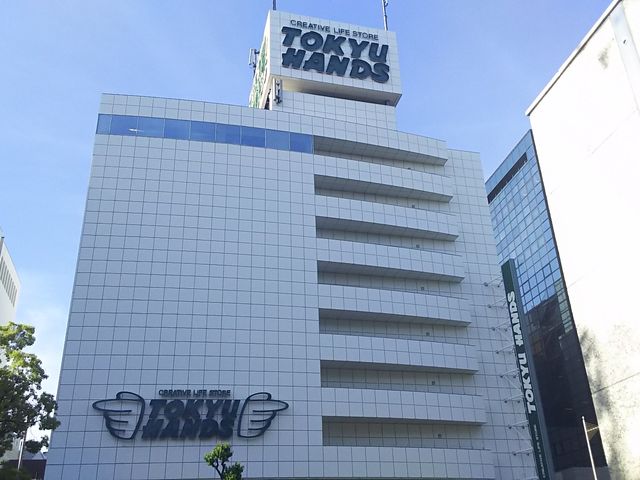 신사이바시 도큐핸즈