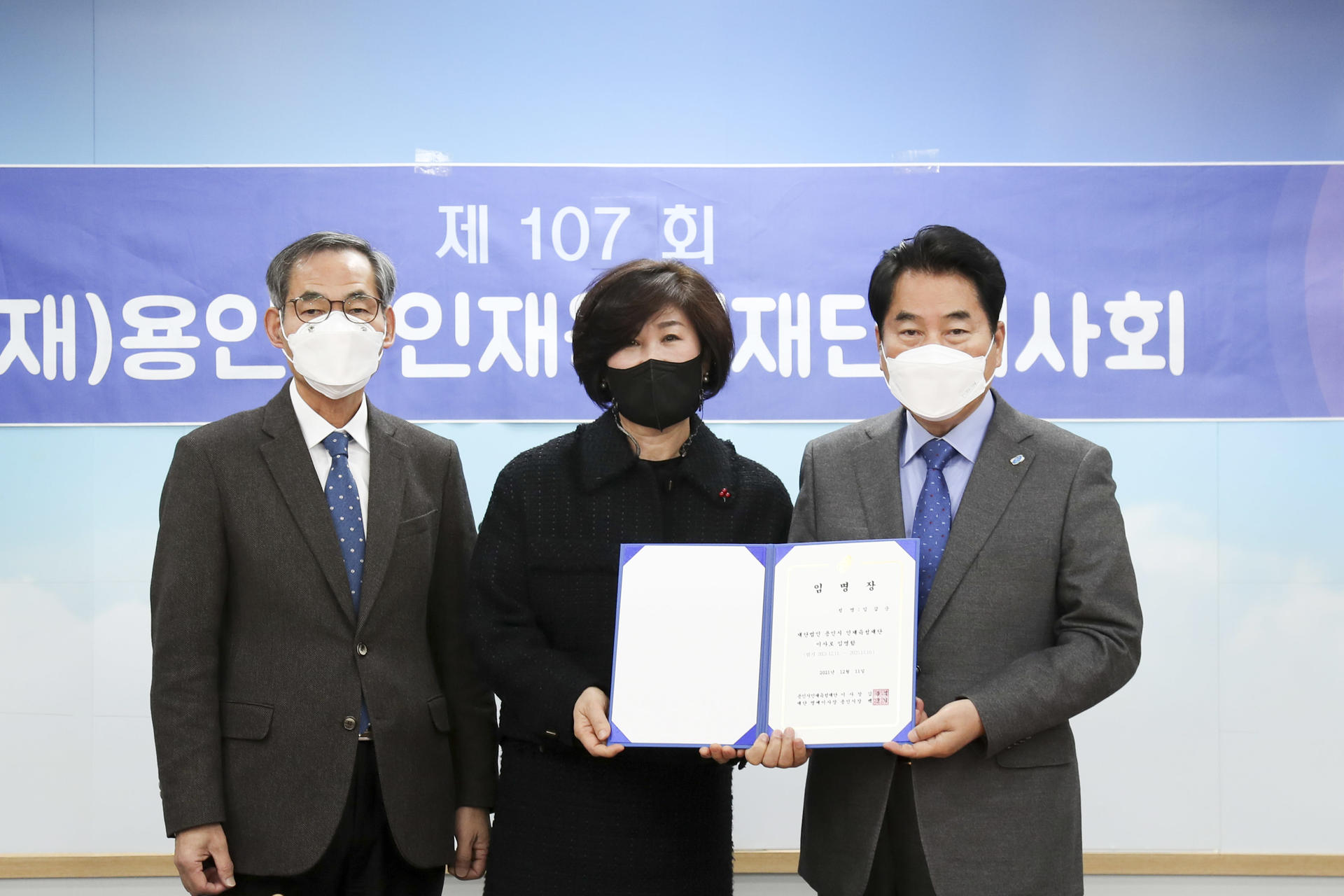 b6e38bb83f8a8.jpg