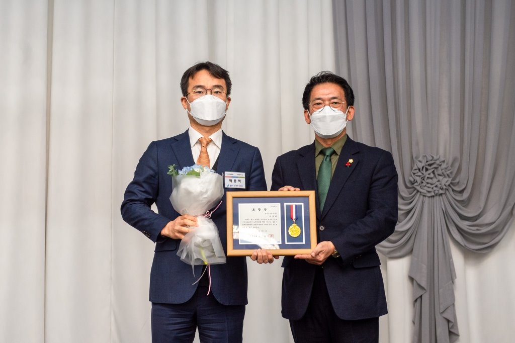 인재육성재단 창립19주년 기념식 이미지(8)