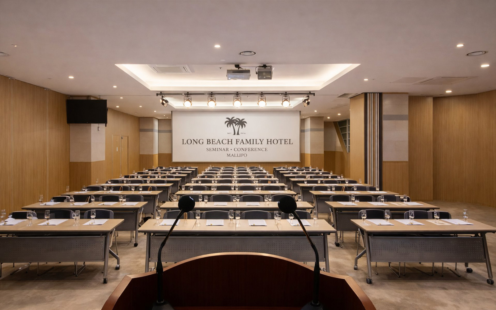 롱비치 패밀리호텔 연회장 행사 이미지