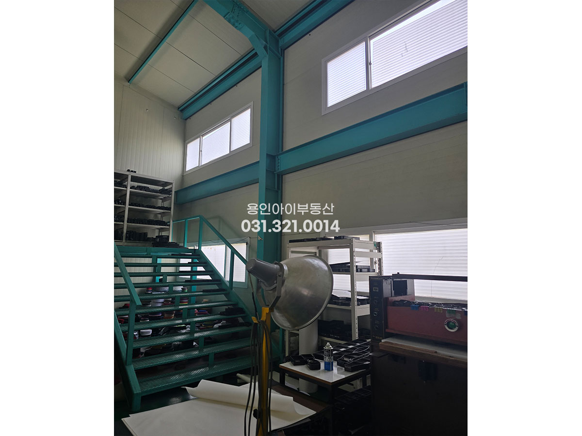 No.3936] 용인공장매매 양지 주북리 공장매매, 입지 전망 좋은 공장, 도로6m 확보, 건물높이 8m, 대지1100평 건물368평