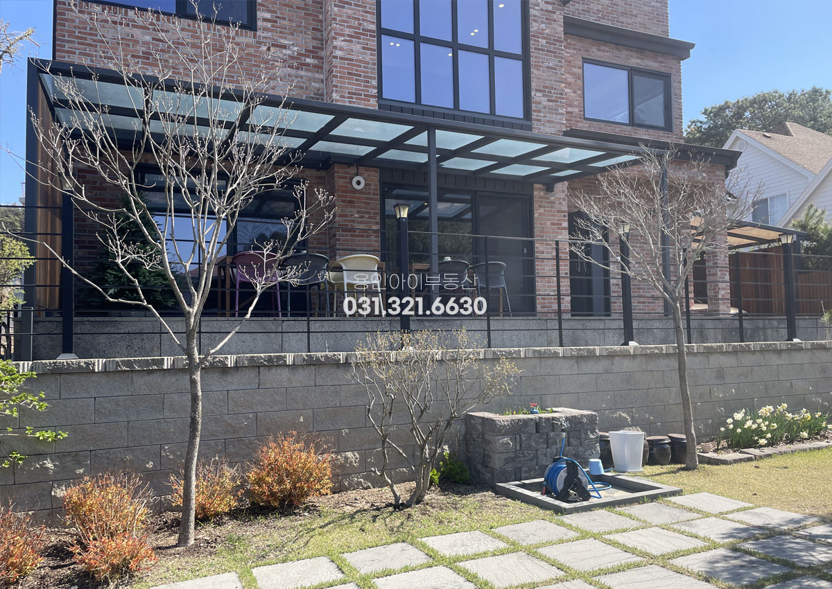 No.5087] 용인 남동 은화삼 샤인빌 골프장뷰 전원주택, 주차 여유롭고 정원까지 완벽한 힐링하우스! 방 4개, 도시가스 인입!