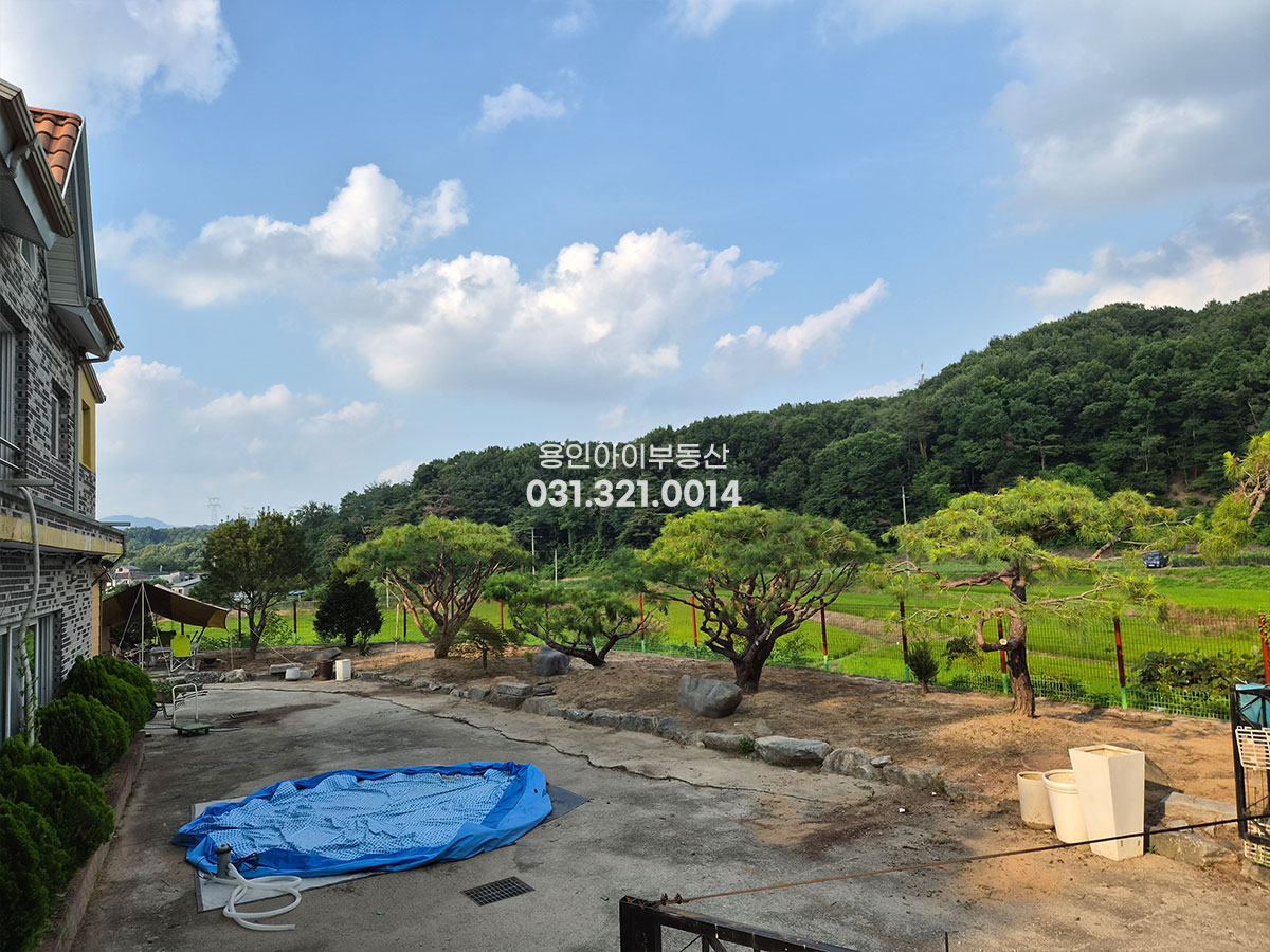 No.3976] 용인전원주택 양지 송문리 탁트인뷰, 도심가까운 숲세권 전원생활~ 방4 2세대거주가능, 200평 넘는 넓은 대지, 철콘, 직관, 멋진조경