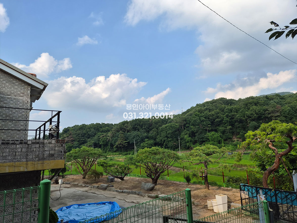 No.3976] 용인전원주택 양지 송문리 탁트인뷰, 도심가까운 숲세권 전원생활~ 방4 2세대거주가능, 200평 넘는 넓은 대지, 철콘, 직관, 멋진조경