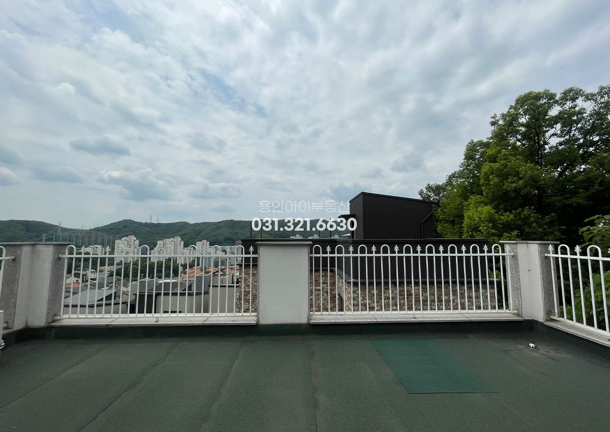 No.5105] 용인 기흥구 중동 단독형 타운하우스, 넓은 정원·산전망·옥상테라스, 즉시입주 가능