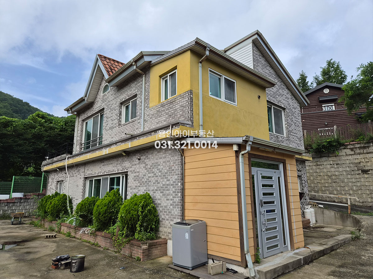 No.3976] 용인전원주택 양지 송문리 탁트인뷰, 도심가까운 숲세권 전원생활~ 방4 2세대거주가능, 200평 넘는 넓은 대지, 철콘, 직관, 멋진조경