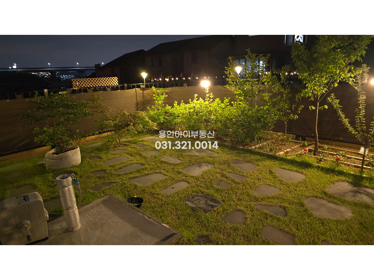 No.3924] 용인전원주택 양지 주북리 포레스트247 단지내 신축급 철콘전원주택, 캐노피 주차2대, 태양광, 썬룸, 다 갖춘 정성가득 예쁜전원주택