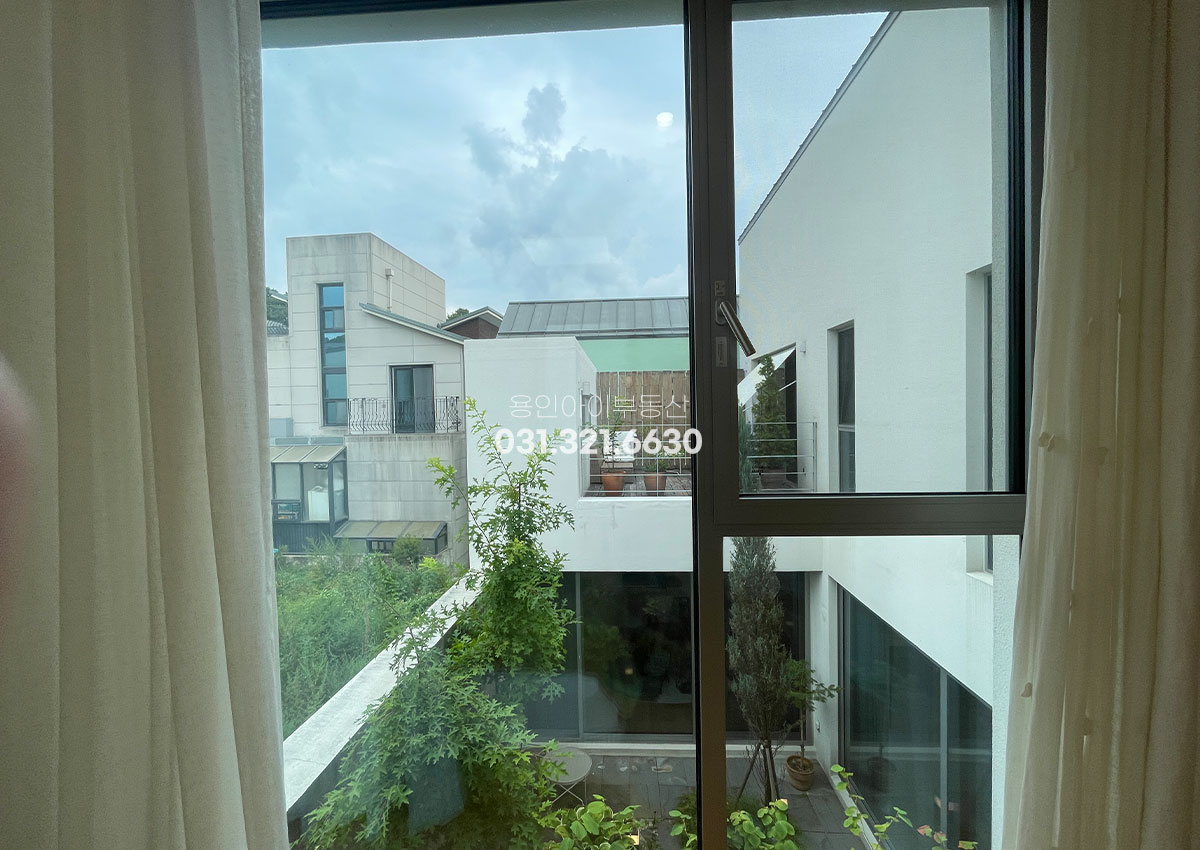 No.5113] 용인 기흥구 중동 고급 단독주택 매매, 드라마 ‘사랑 후에 오는 것들’ 촬영 로케, 신축급 인테리어와 동백지구 생활권