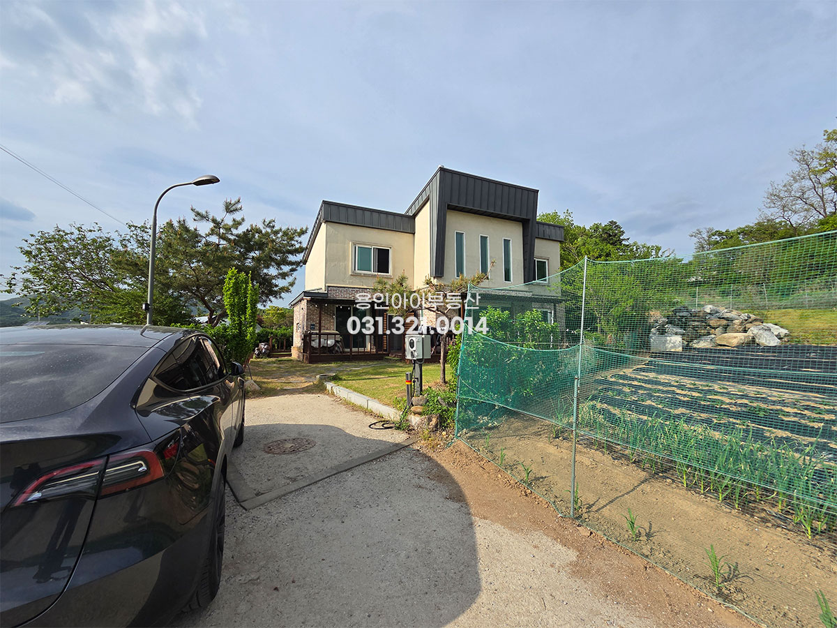 No.3906] 용인전원주택 양지 평창리 프라이빗한 위치의 철콘전원주택, 전기차충전기, 지열보일러 , 양지IC 5분