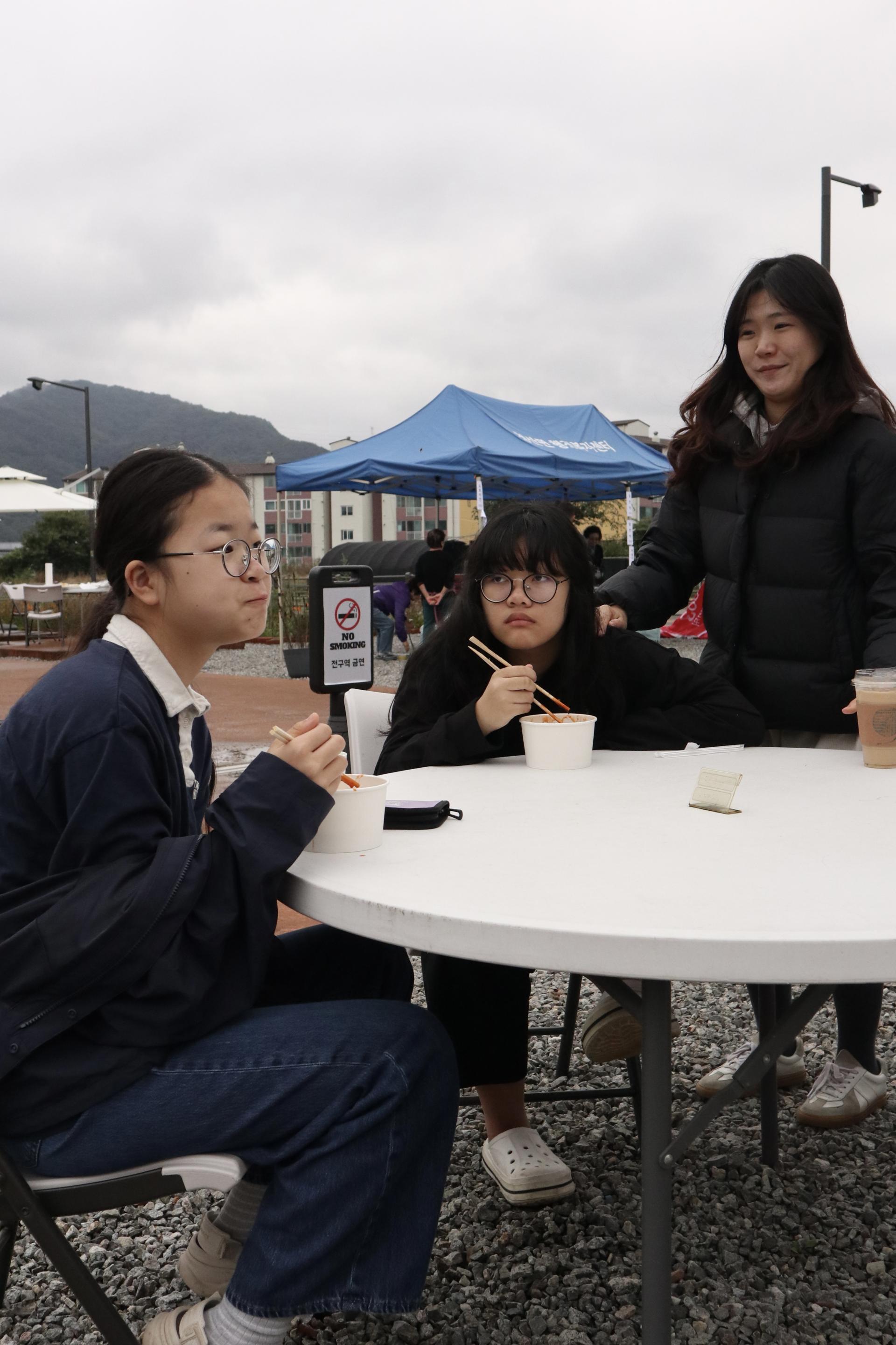 5d438e95a884a.jpg