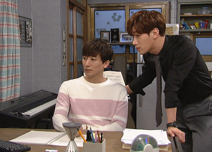 5ad06055232fa.gif