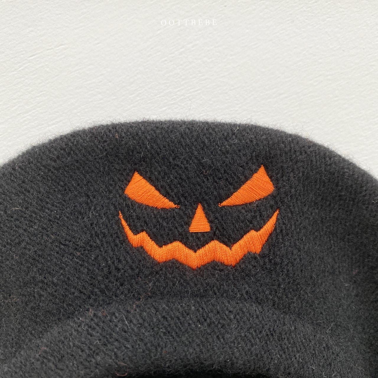 할로윈니트베레모
