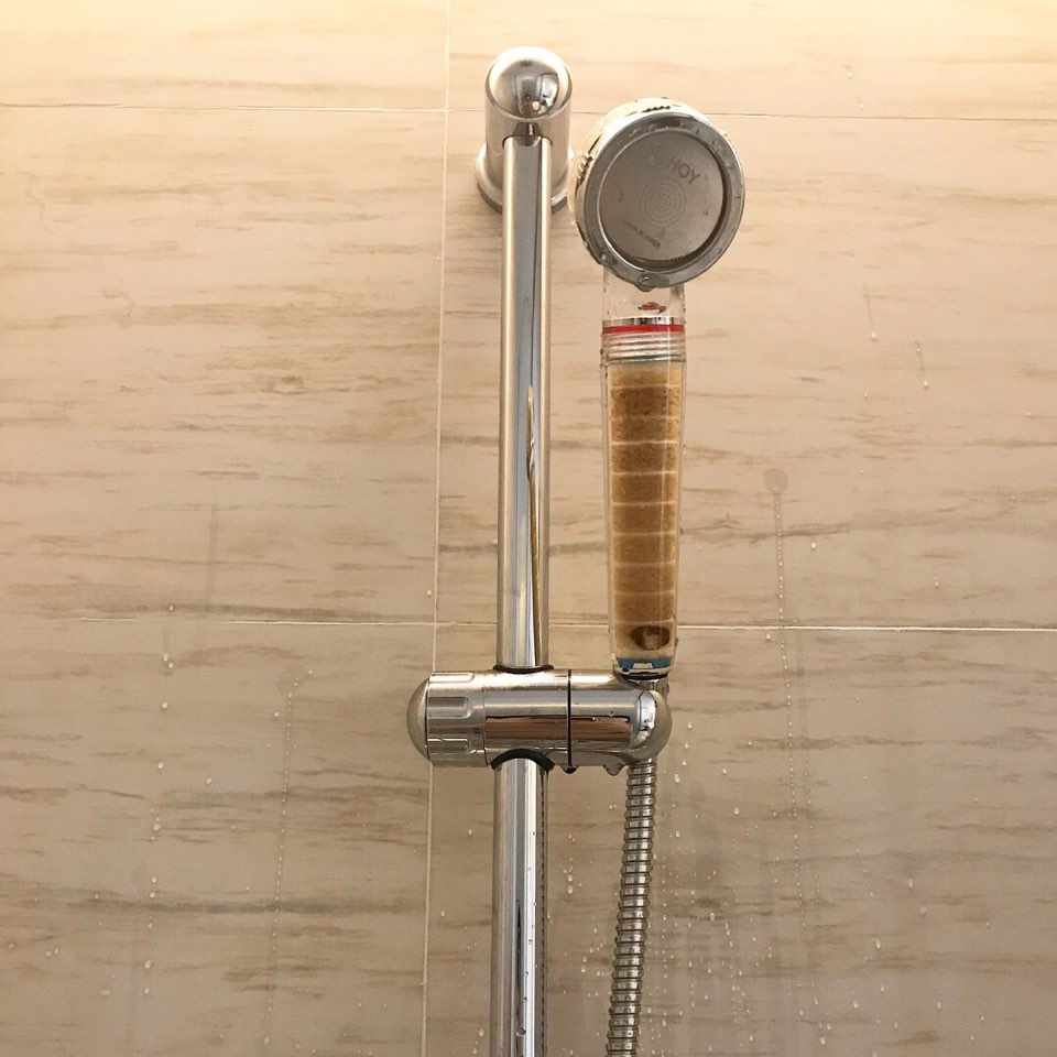 5ad6d18db347e.jpg