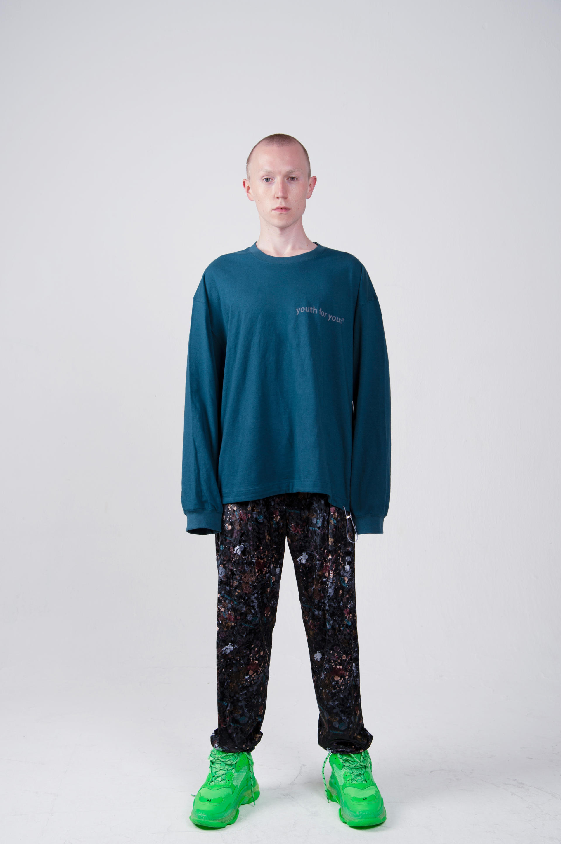 Motherfucker Longsleeve Blue 퍼버츠 서울