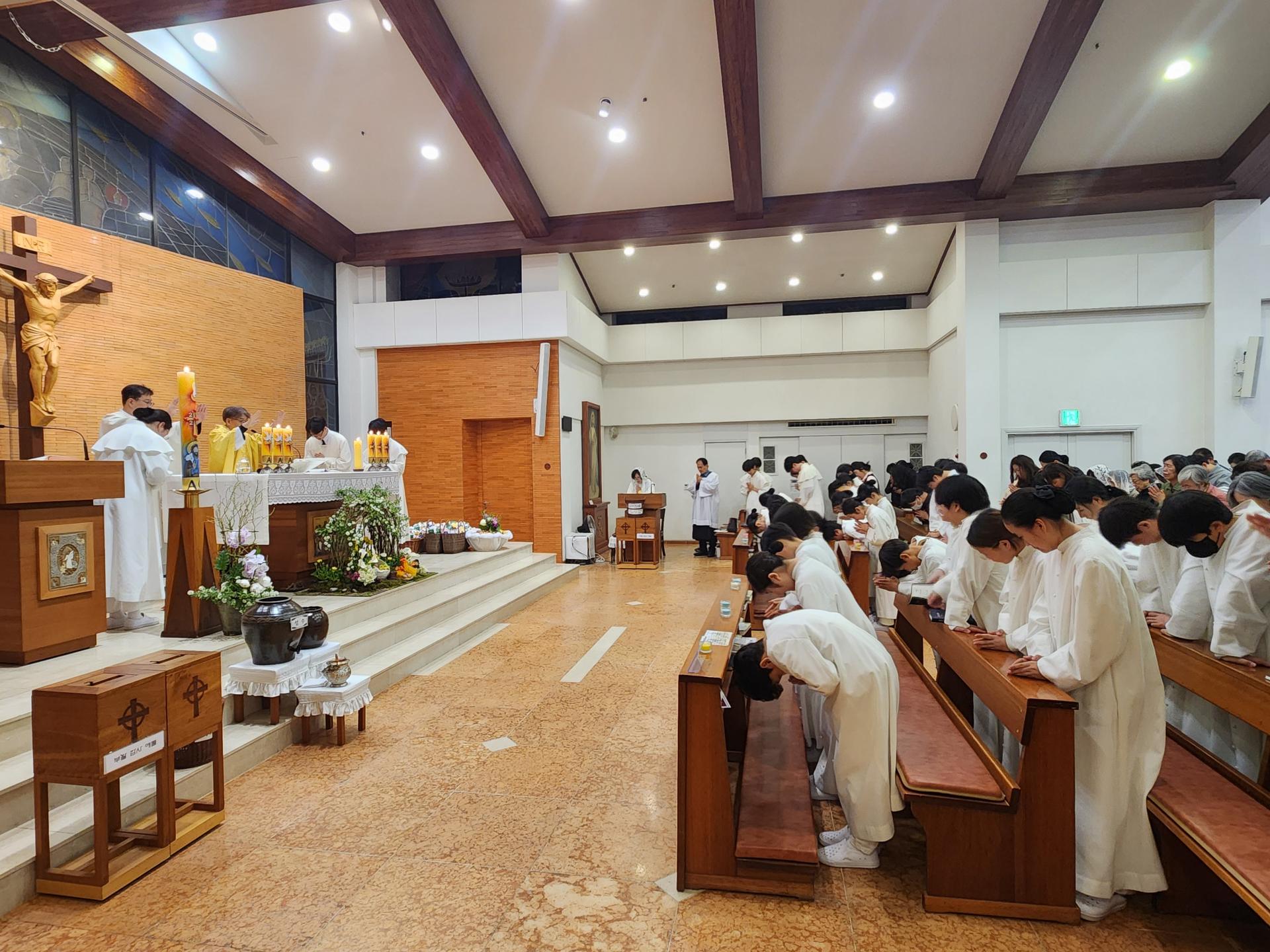 14114294138bd.jpg