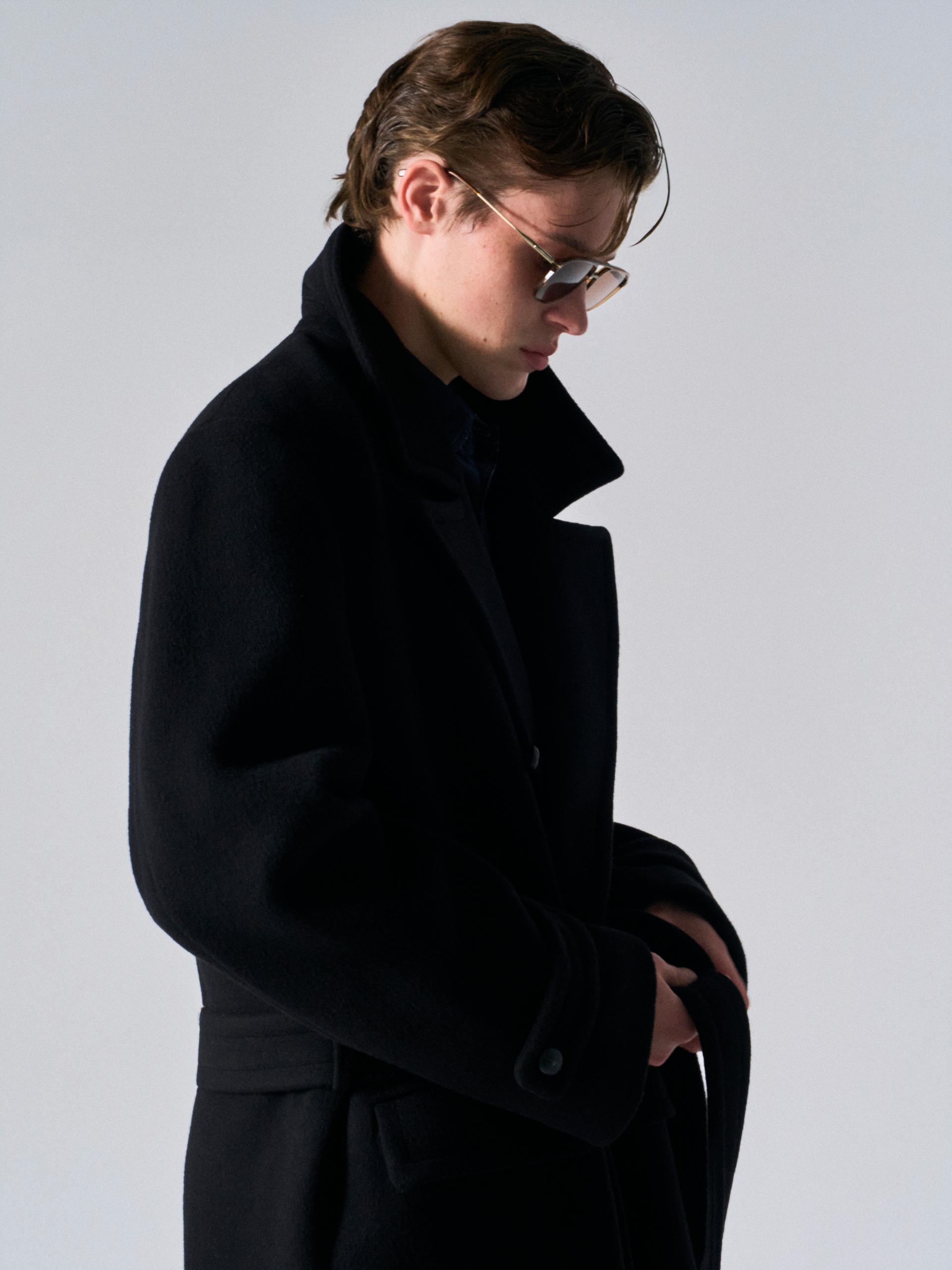 Corwin cashmere double-breasted coat black