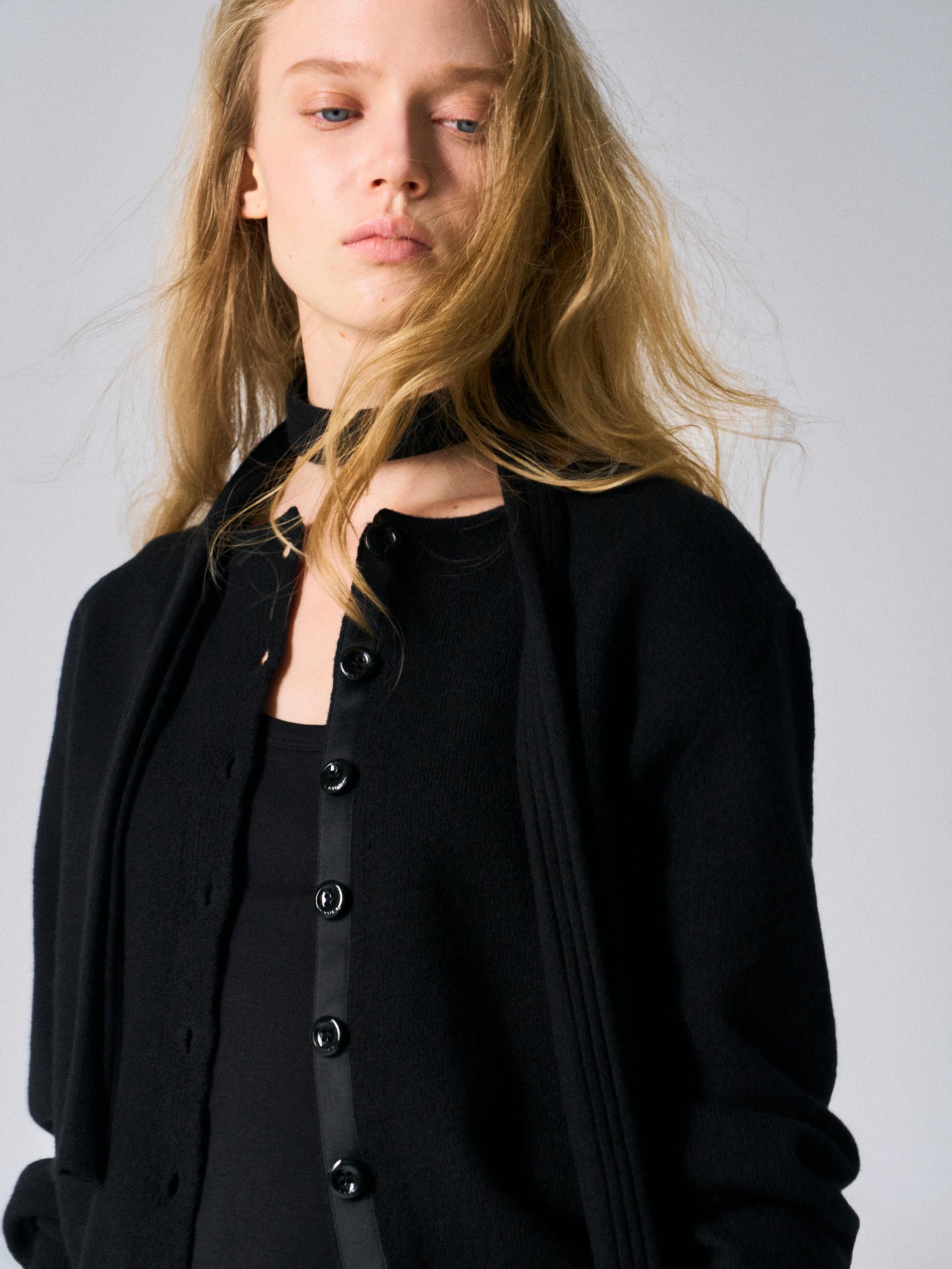 Lou border scarf cardigan black
