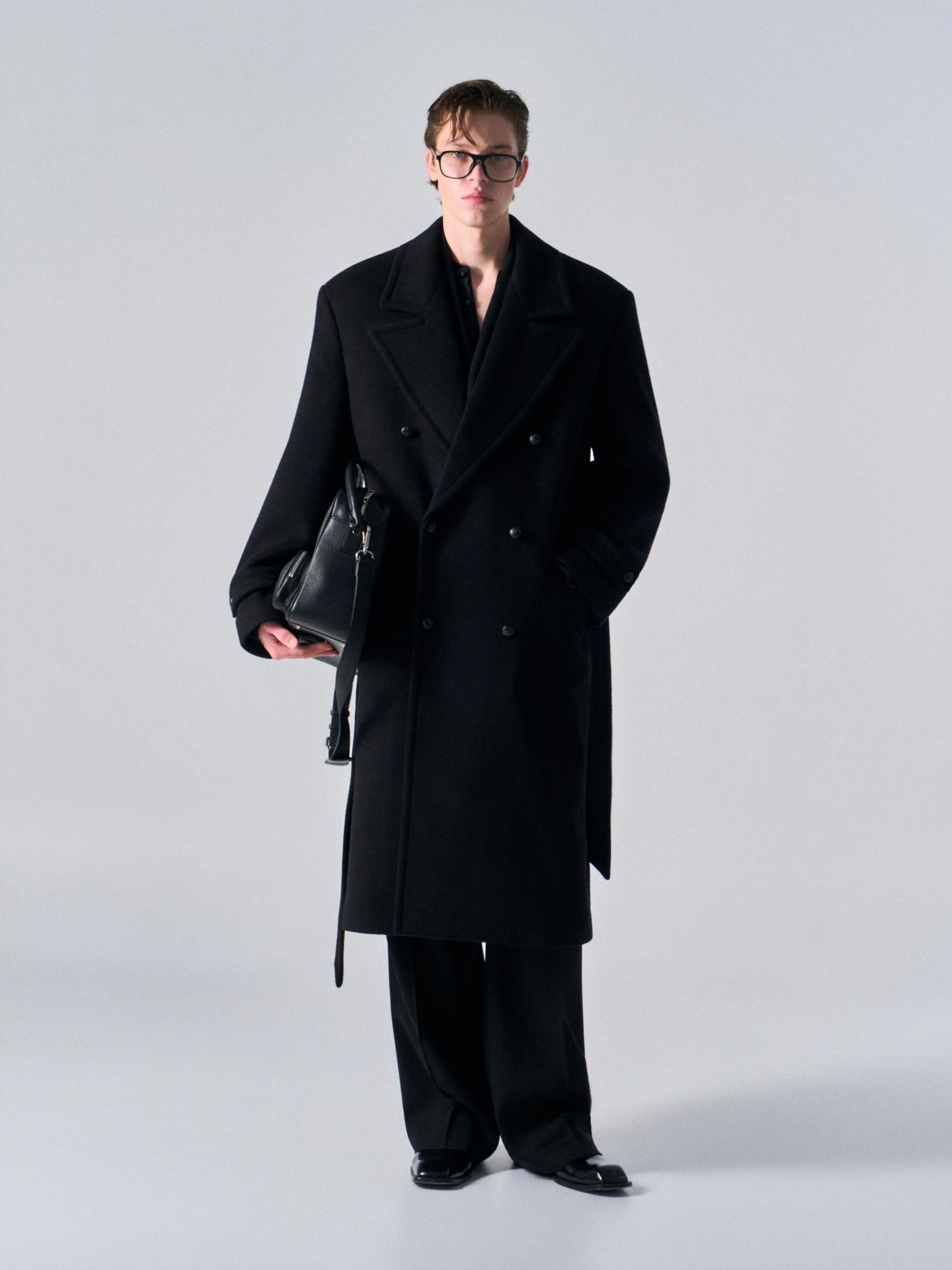 Corwin cashmere double-breasted coat black