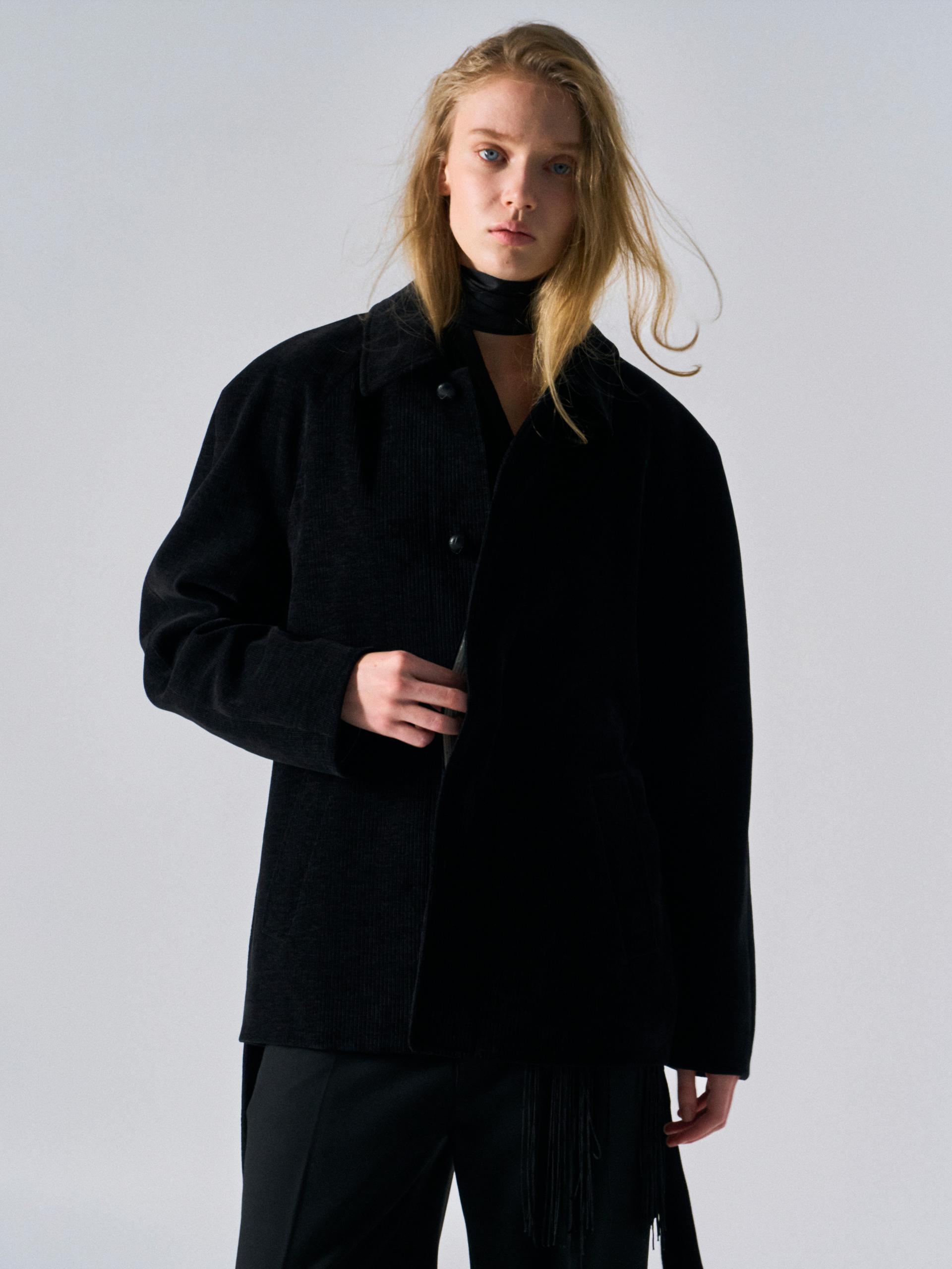 Rene arch raglan half coat black