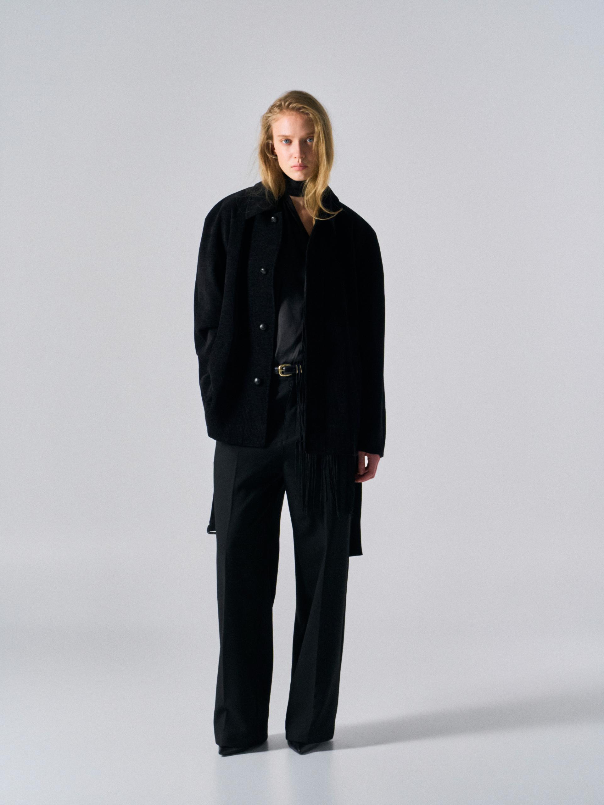 Rene arch raglan half coat black