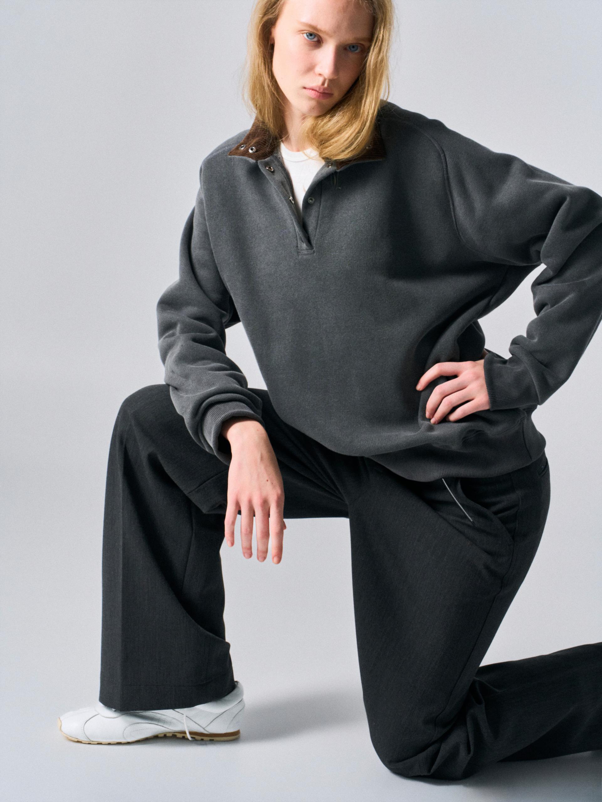 Rumi pullover sweatshirt coal