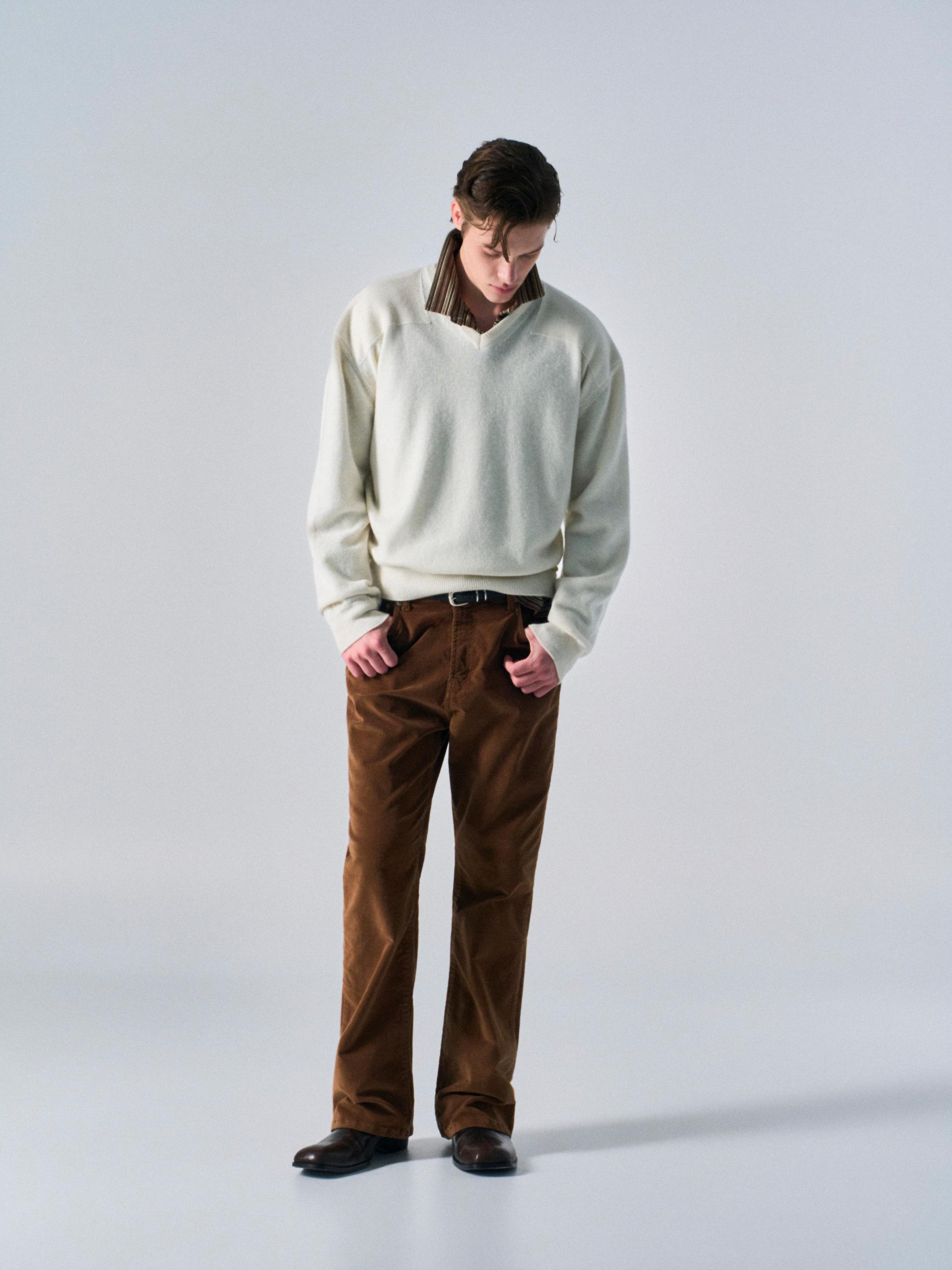 Rodd washed velvet bootcut jeans rust