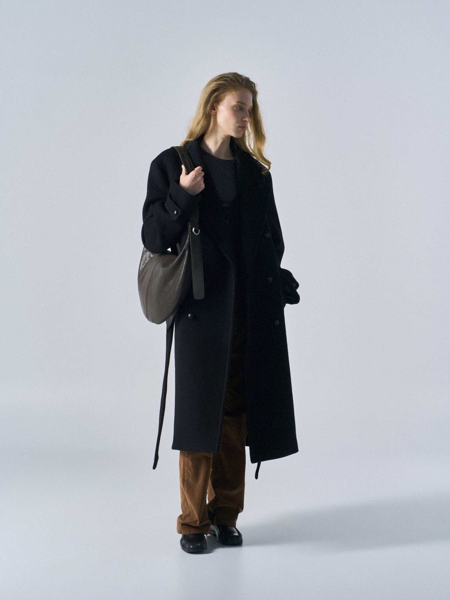 Corwin cashmere double-breasted coat black