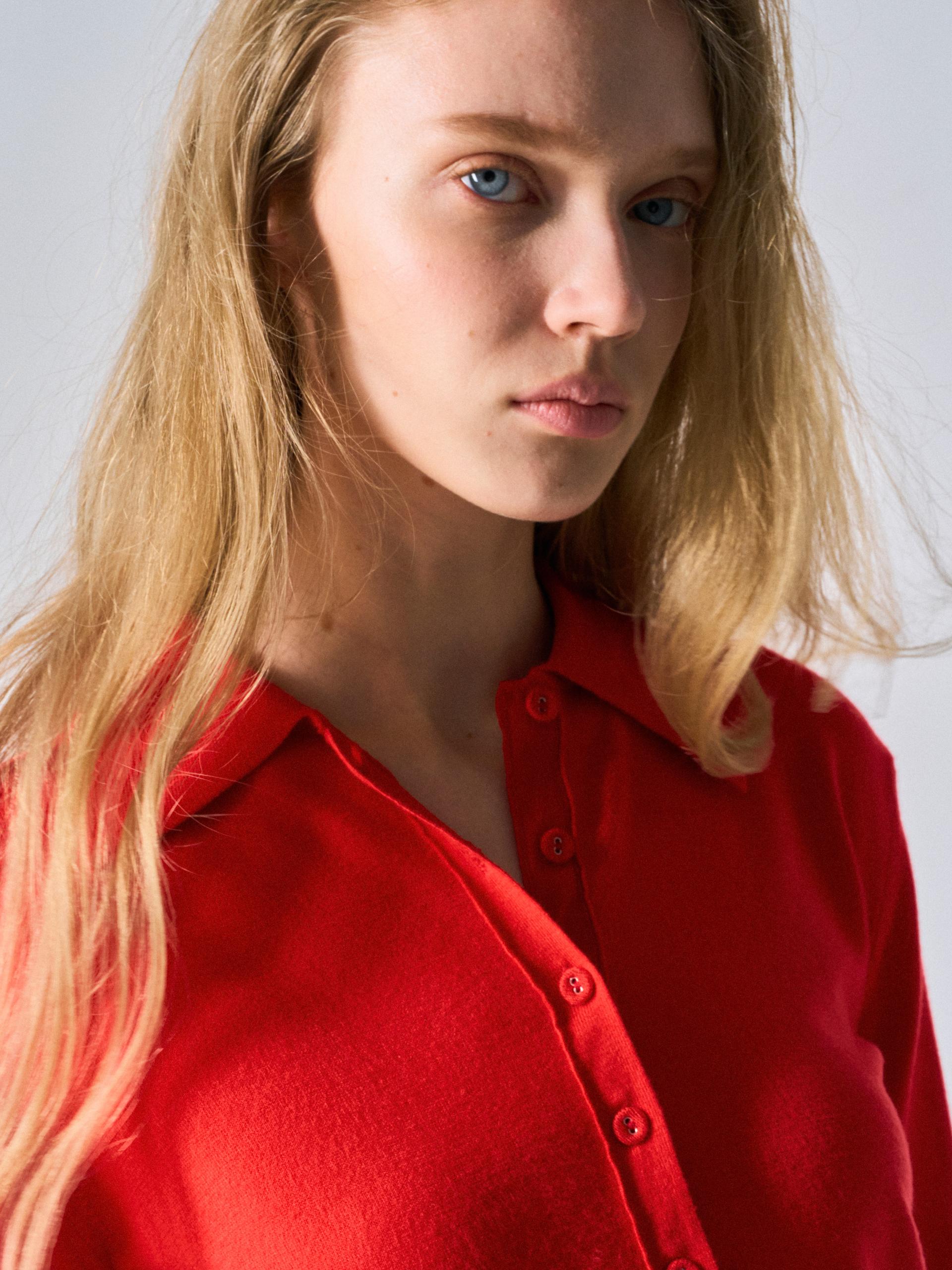 Corin contrast trim polo scarlet