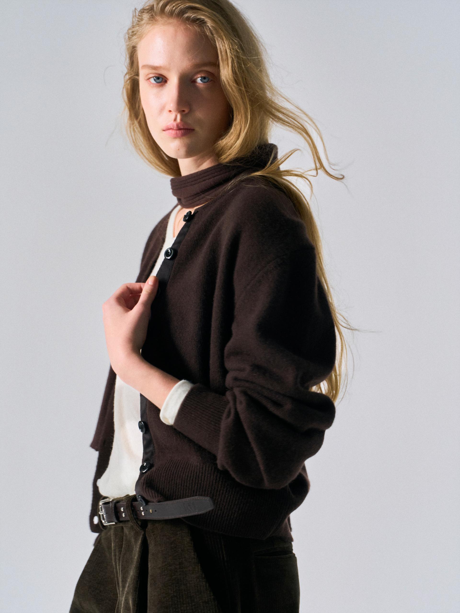 Lou border scarf cardigan taupe